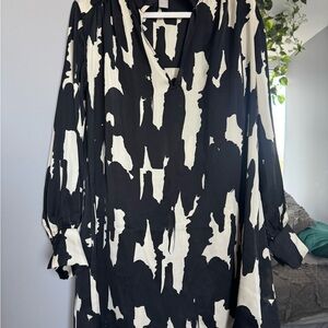 H&M Black and White Women's Dress